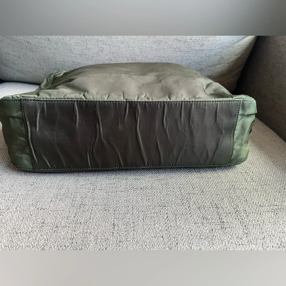 Prada Tessuto Nylon City bag - Picture 4 of 15